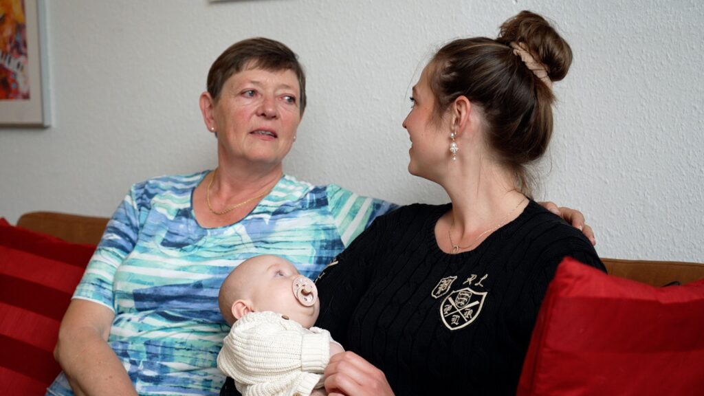 Lotte Dalholm Sørensen og hendes datter i en svær samtale om fremtiden når man har demens